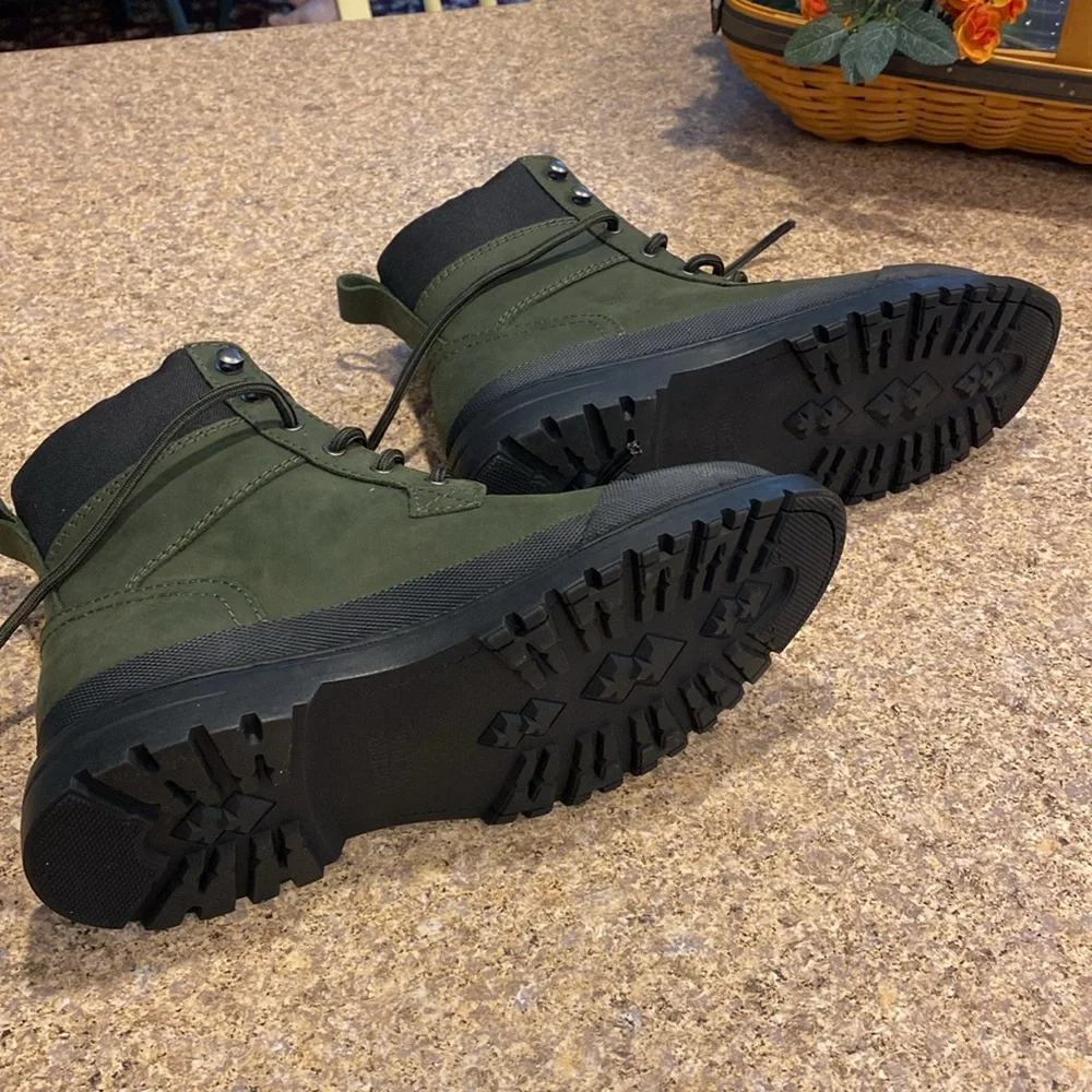 Johnston & Murphy Elemental Cap Boots (Missing Innersoles) 8.5M Work Boots Olive